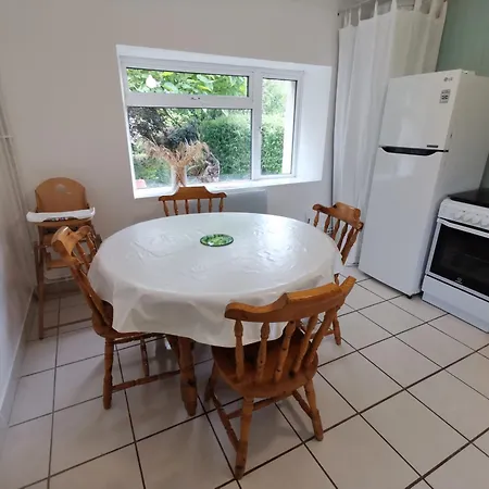 Holiday home Les Brassins Du Dillon Moyon