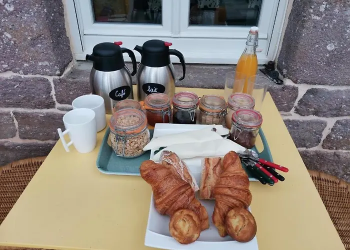 Les Brassins Du Dillon Holiday home